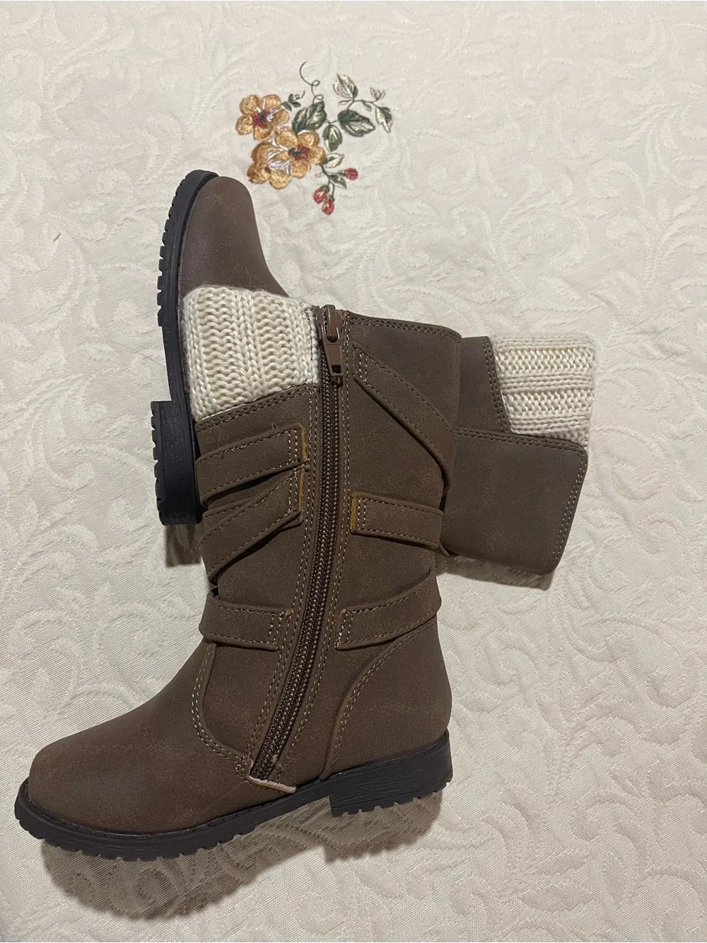 GIRL'S LIL LANEY RACHEL SHOES BOOTS SIZE 6 LIKE NEW - NUTMEG.